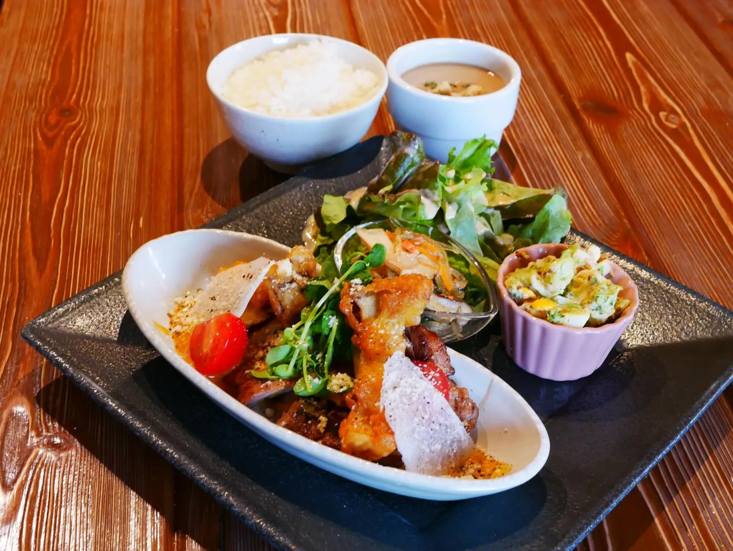 4/1〜4/4までの週替わりメニューです🌸